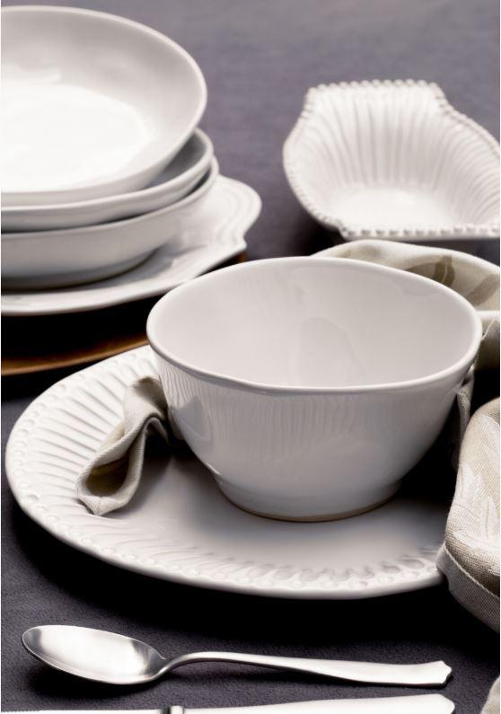 Forma Cloud Medium Serving Bowl