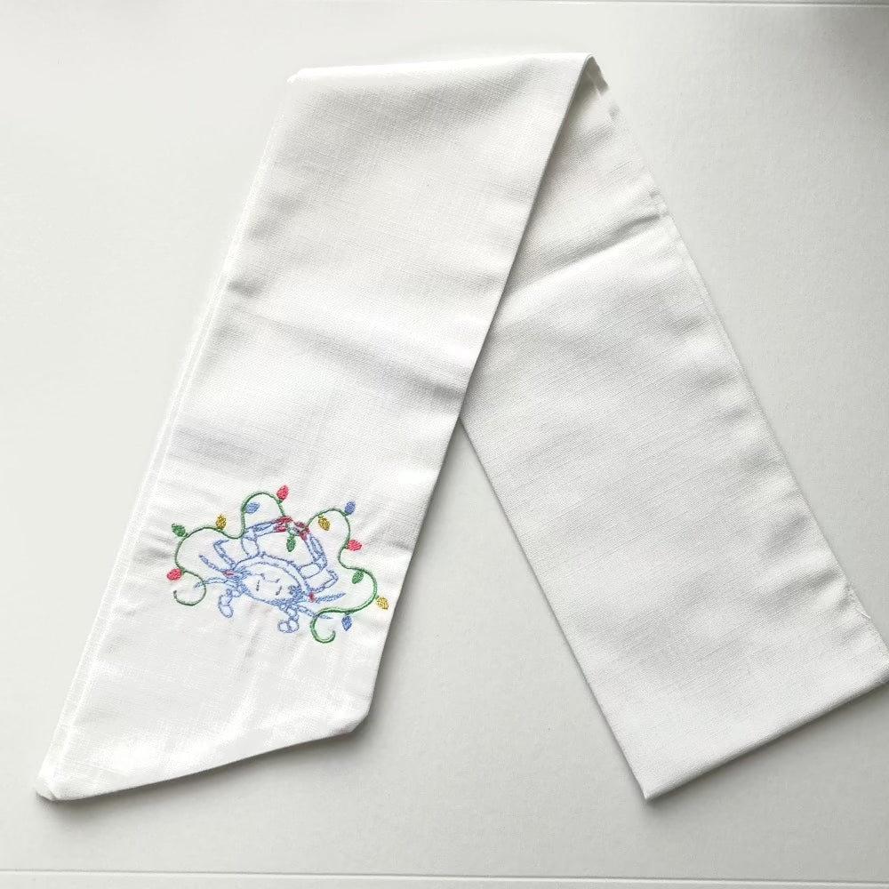 Christmas Crab Wreath Sash
