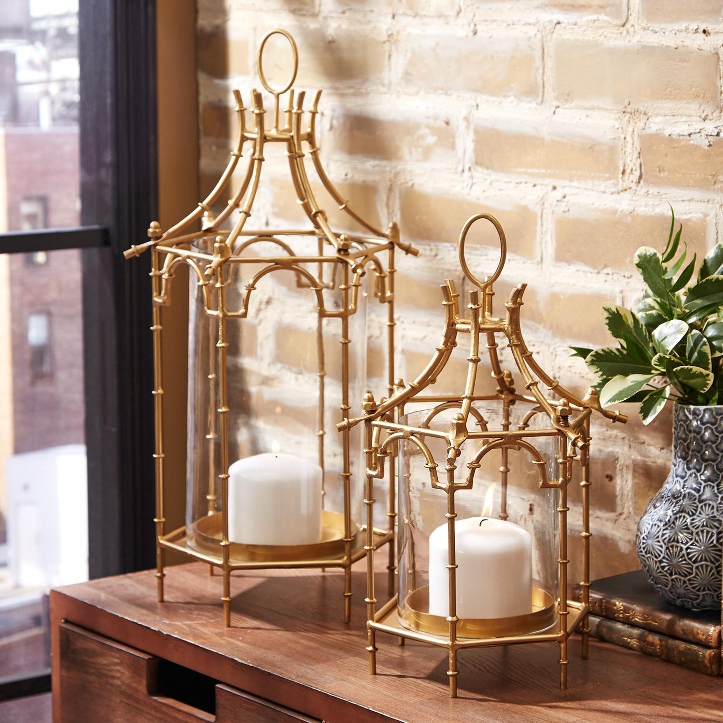 Pagoda Lantern