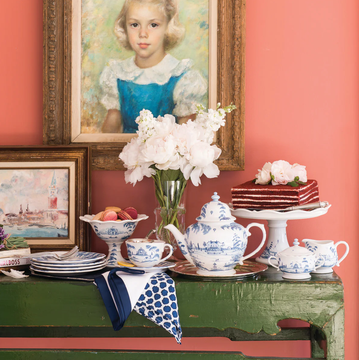 Country Estate Creamer