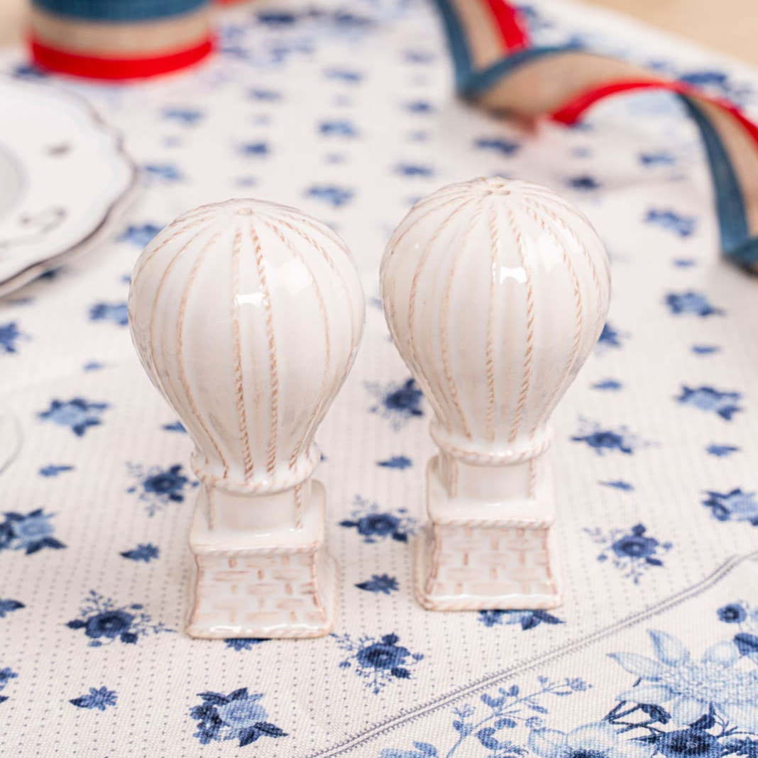 L'Amour Toujours Hot Air Balloon Salt & Pepper Set