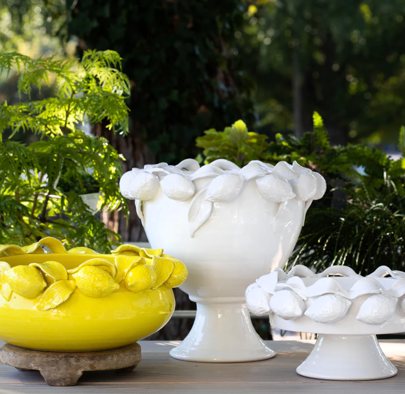 Limoni White Footed Fruit Bowl