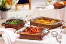 Woven Rectangular Baker