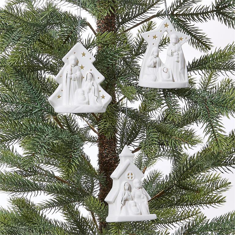 Manger Ornament