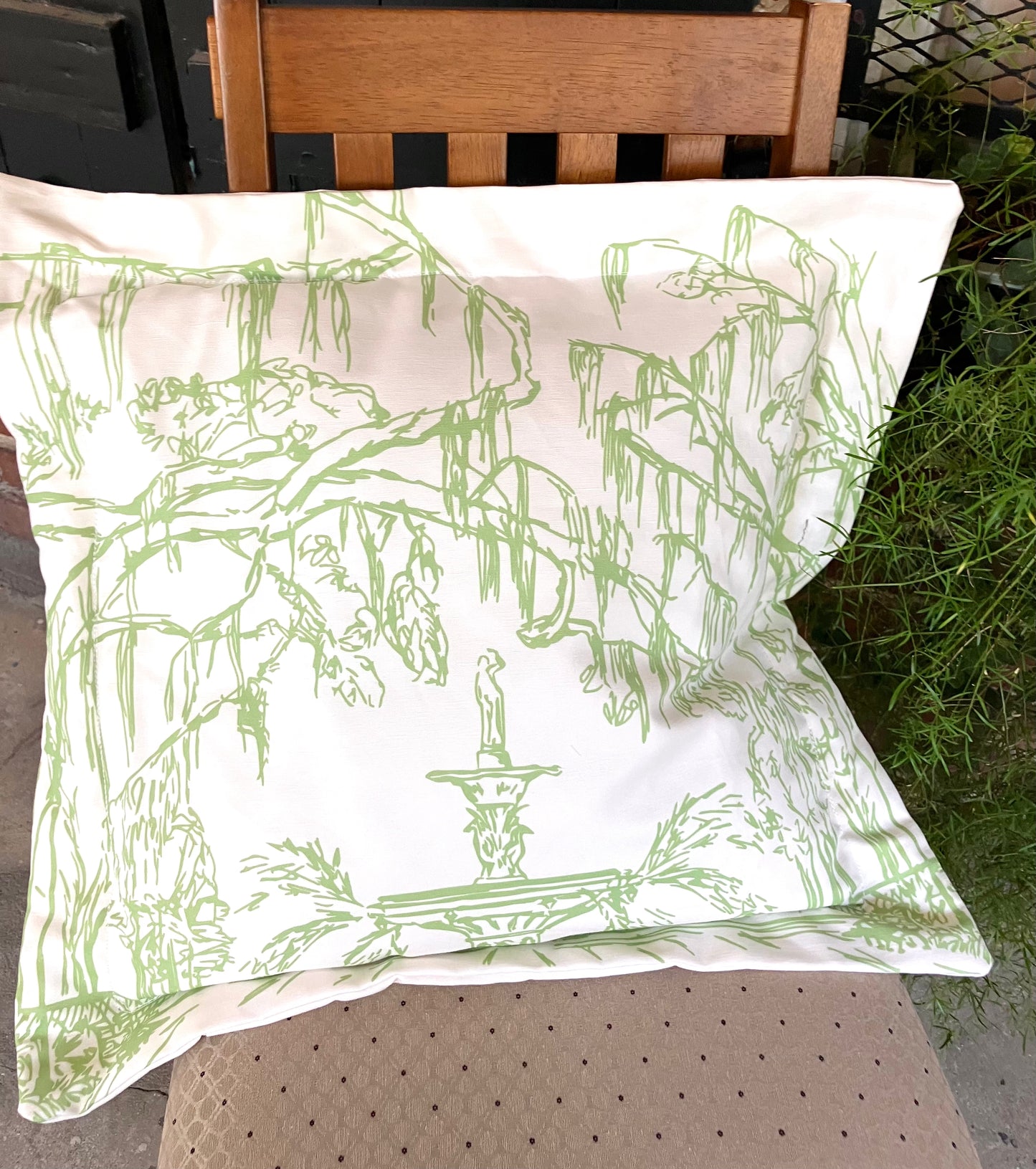 Forsyth Fountain Pillow Cover