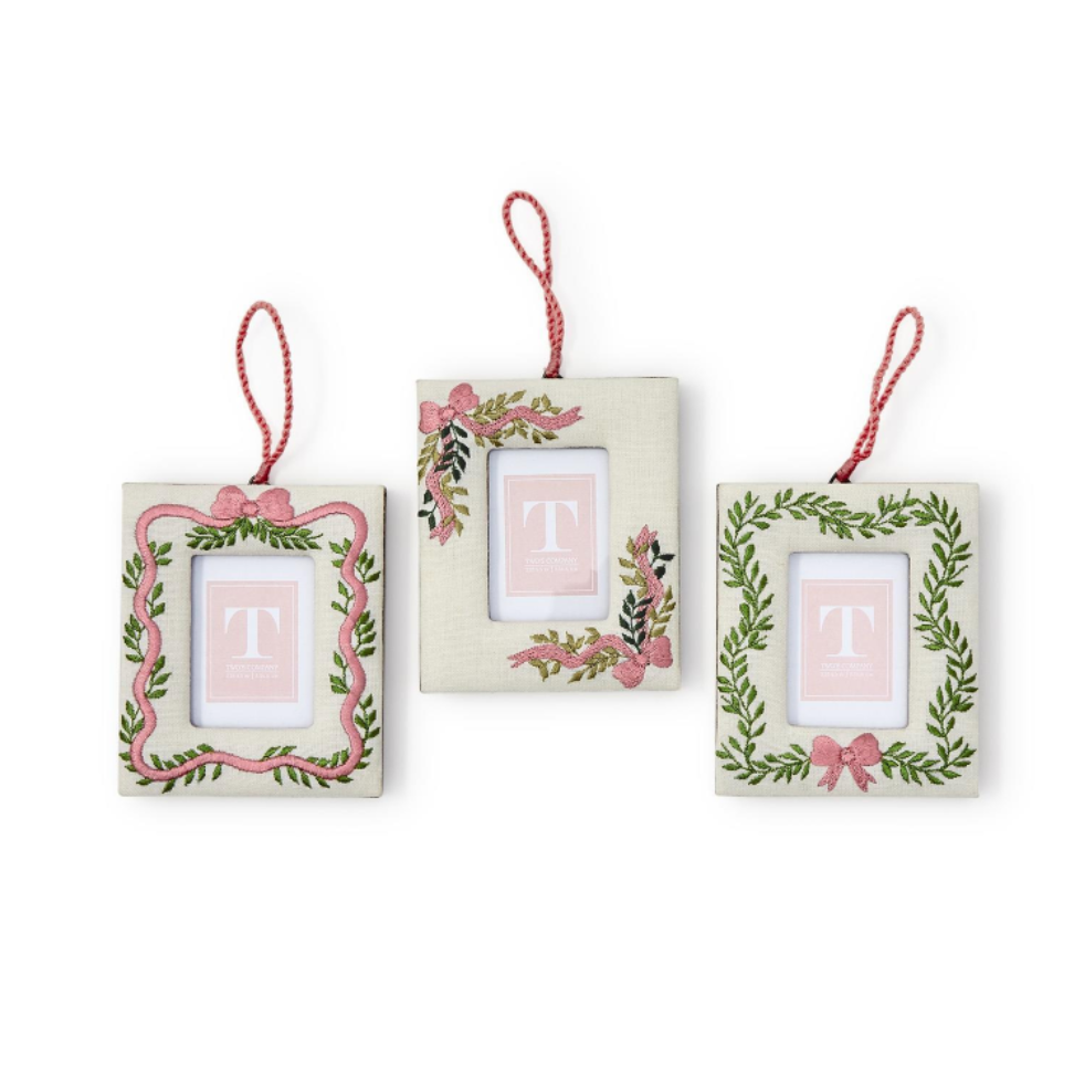 Embroidered Ornament Photo Frame