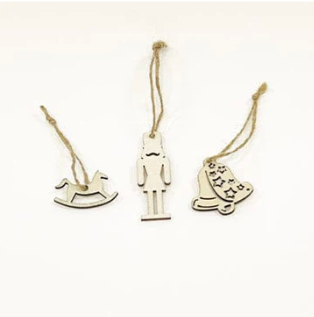 Painted Nutcrackers Mini Party Crackers