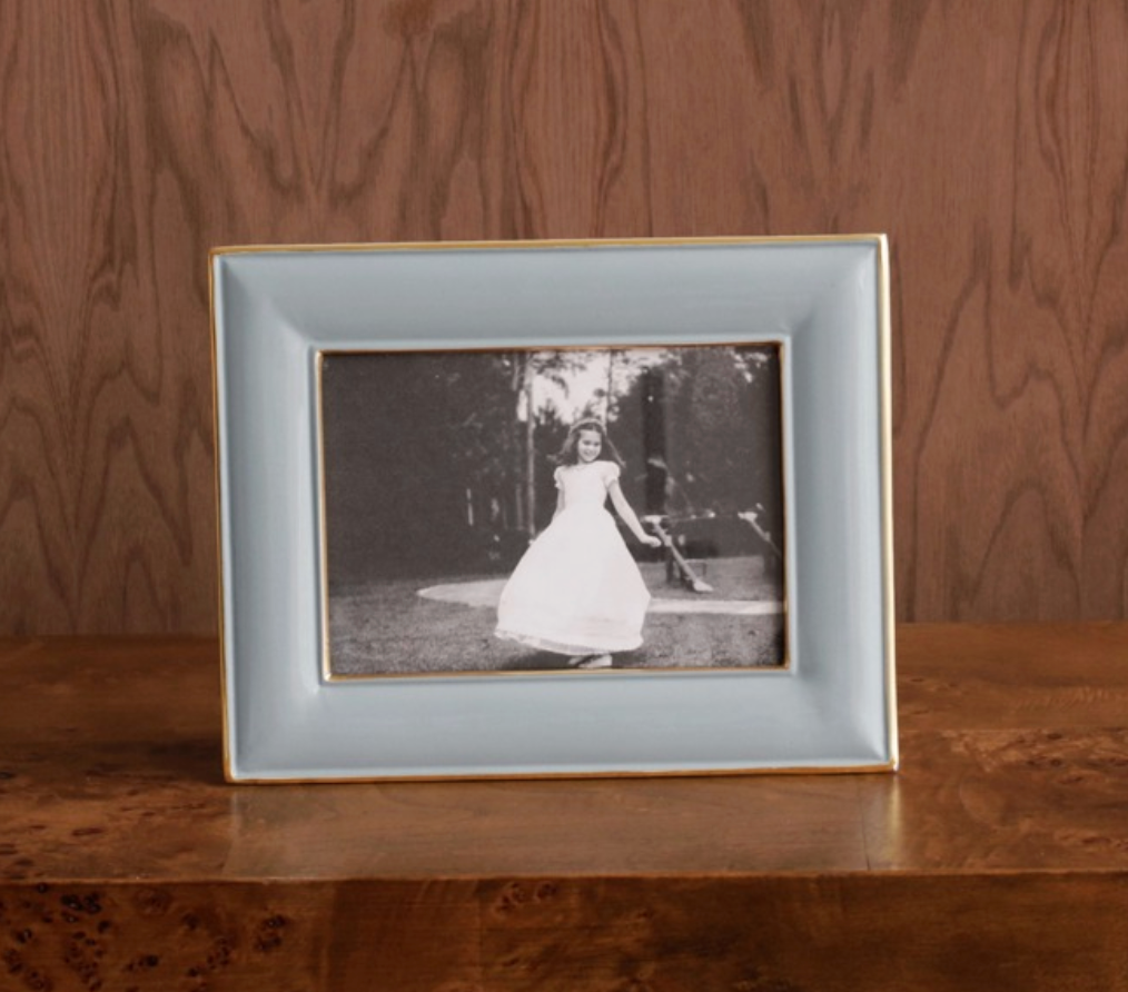 Encanto Charlotte Frame