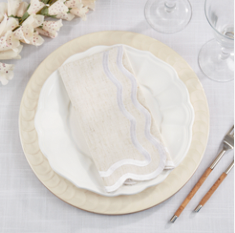 Scalloped Border Dinner Napkins