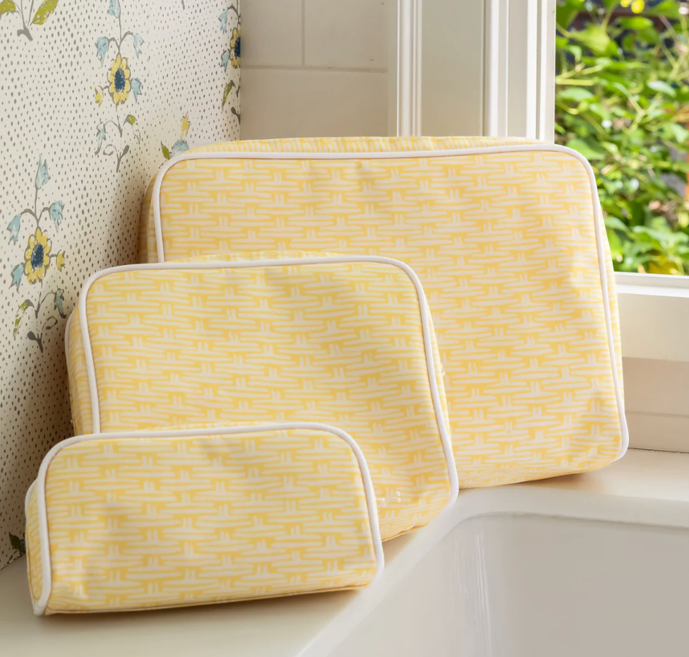 Weezie Toiletry Bags