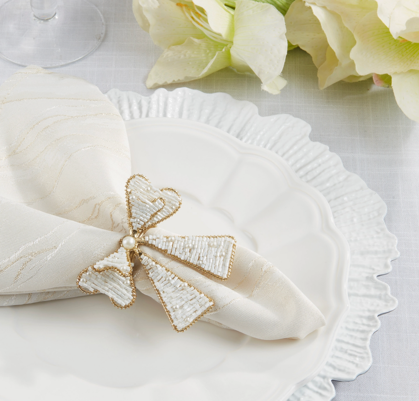 Beaded Bow Napkin Ring Set