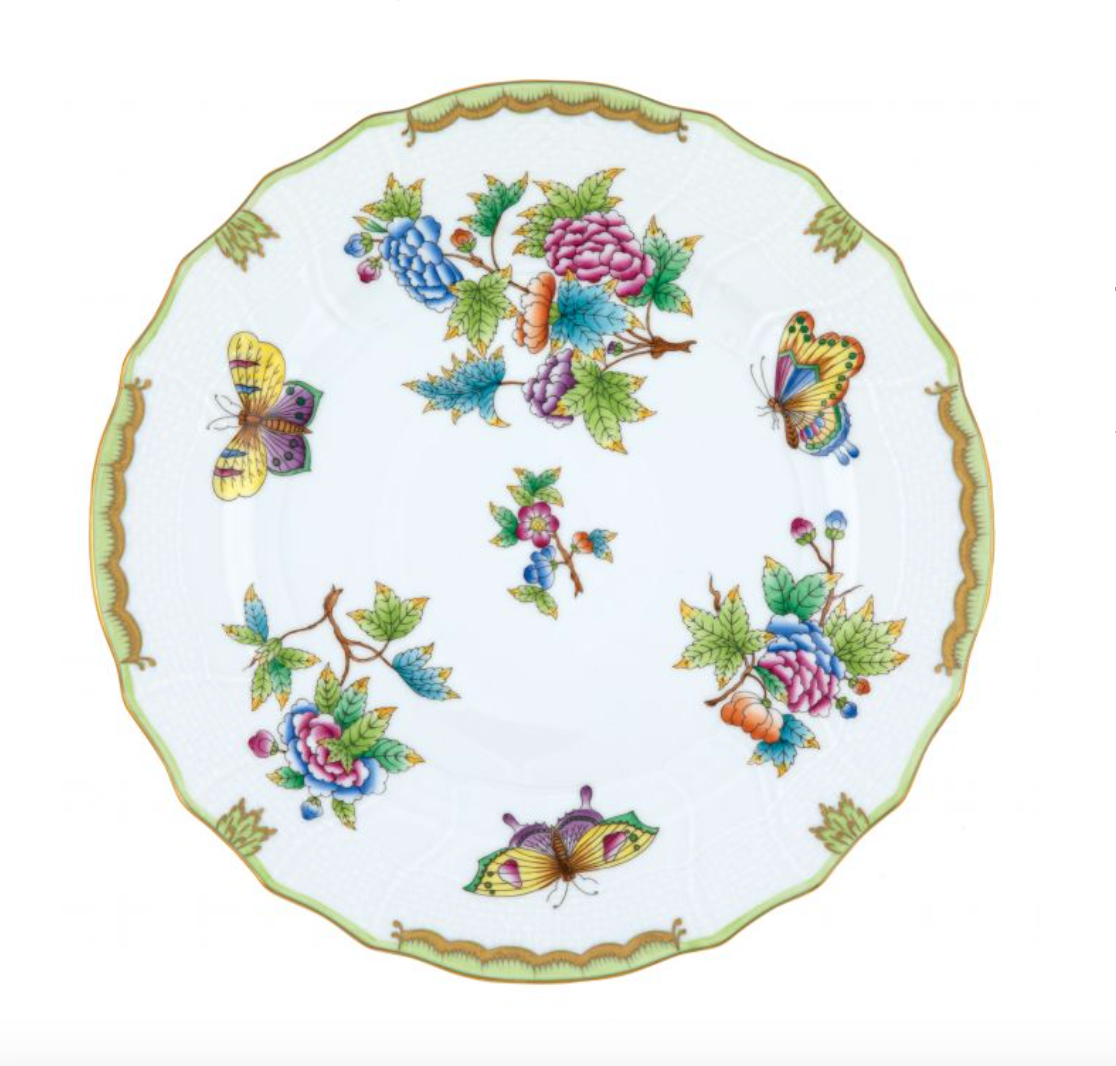 Queen Victoria Dinner Plate