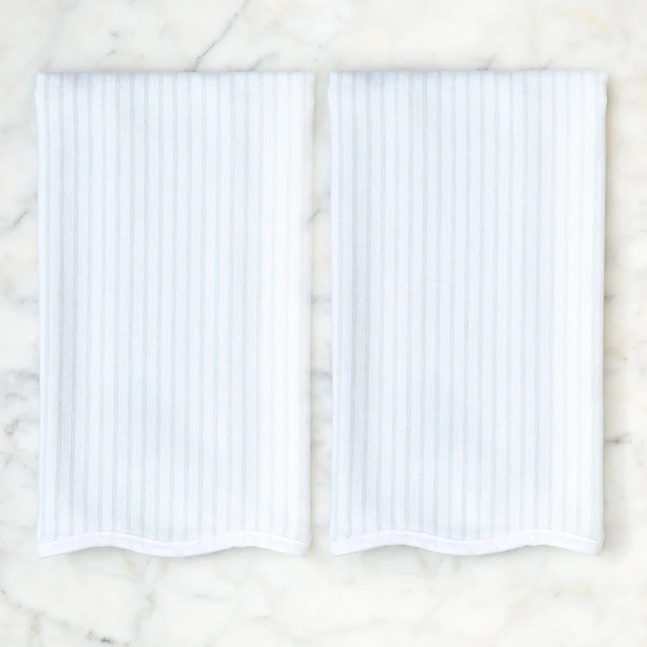Weezie Scallop Kitchen Towel