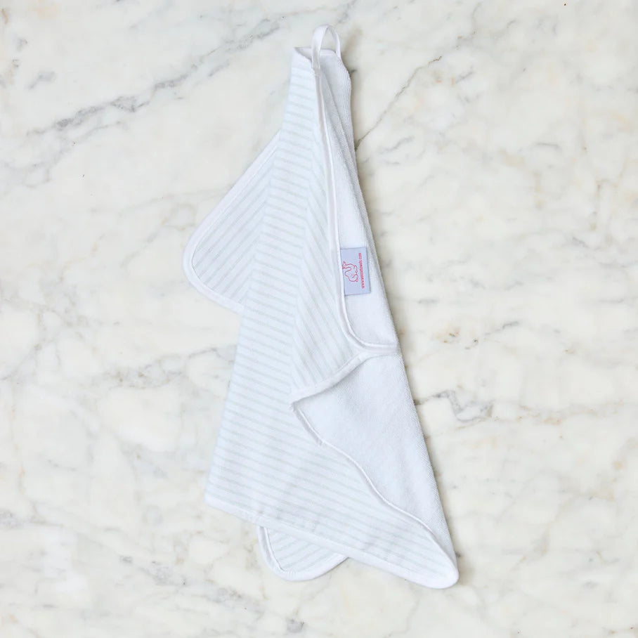 Weezie Scallop Kitchen Towel