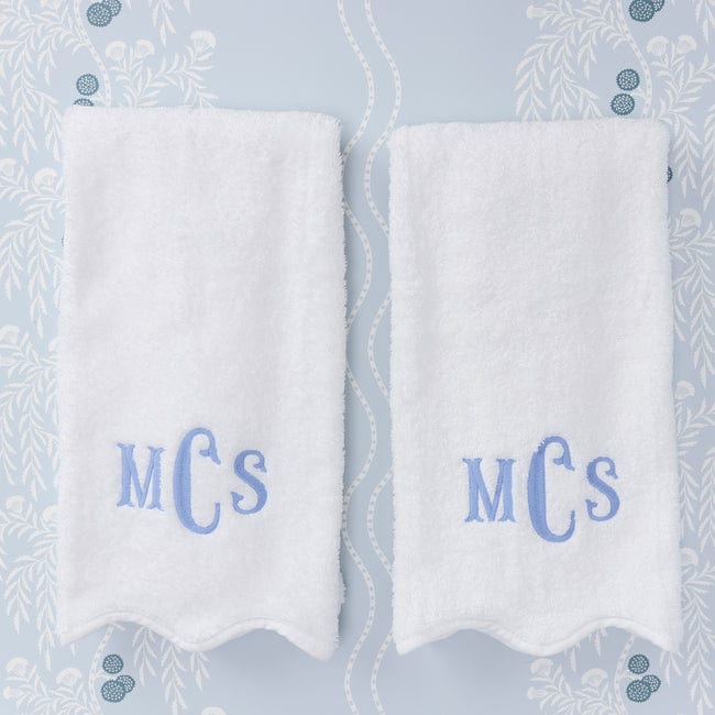Weezie Scallop Hand Towel