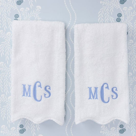 Weezie Scallop Hand Towel